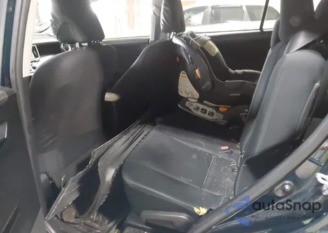 2018 Toyota Rav4 Le из США, поврежденный, VIN JTMBFREV1JJ179015